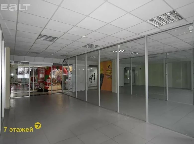 Commercial property 38 m² in Barawlyany, Belarus