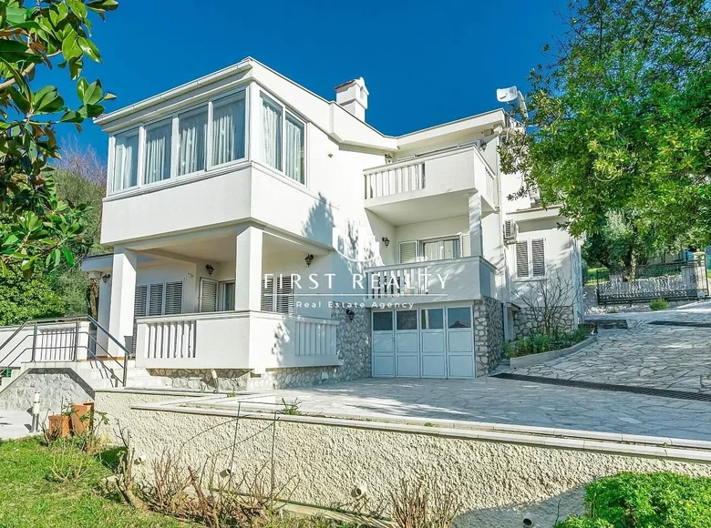 6-Zimmer-Villa 240 m² Skaljari, Montenegro