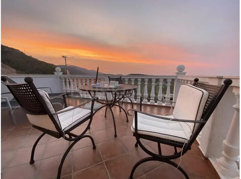 Haus 4 zimmer 335 m² Opcina Smokvica, Kroatien