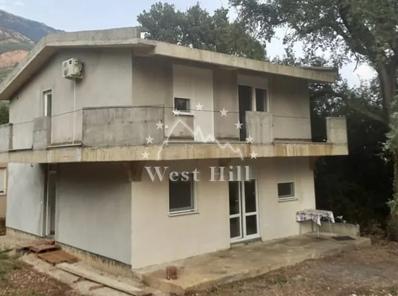Casa 4 habitaciones 180 m² Sutomore, Montenegro