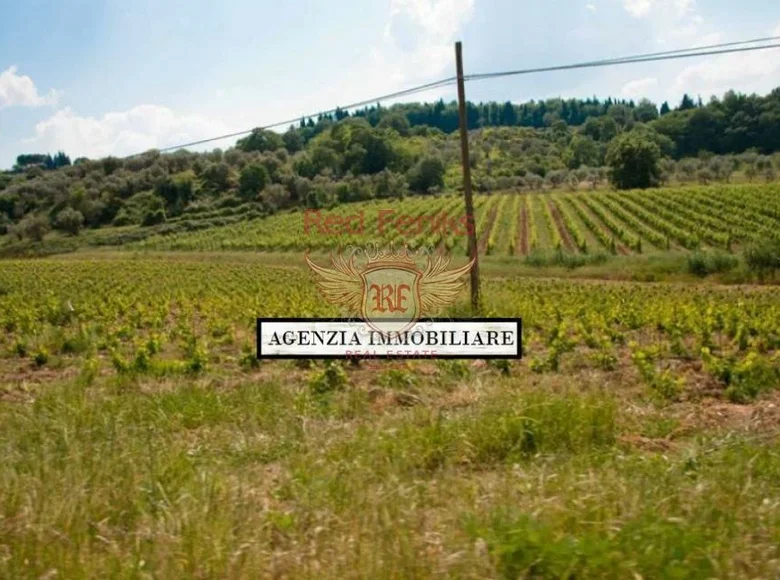 Коммерческое помещение 2 400 м² Флоренция, Италия