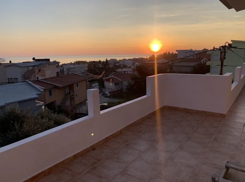 Haus 11 Schlafzimmer 354 m² Bar, Montenegro