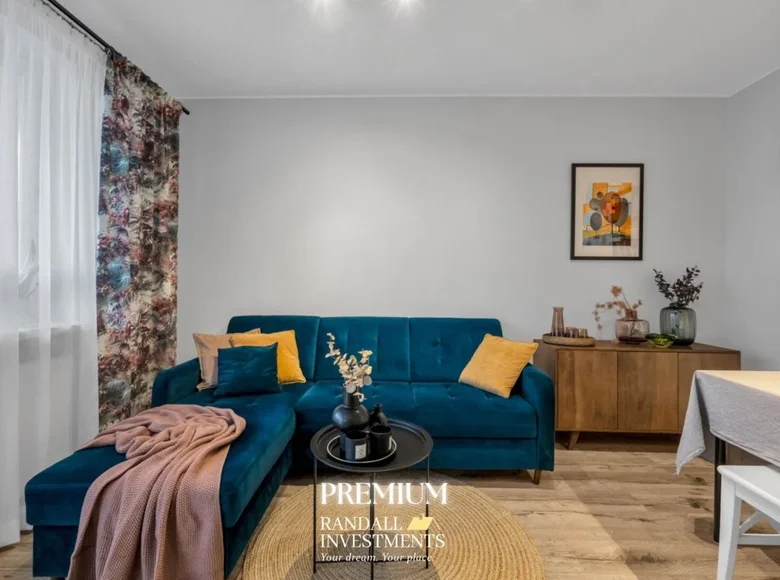 2 room apartment 51 m² Warsaw, Poland