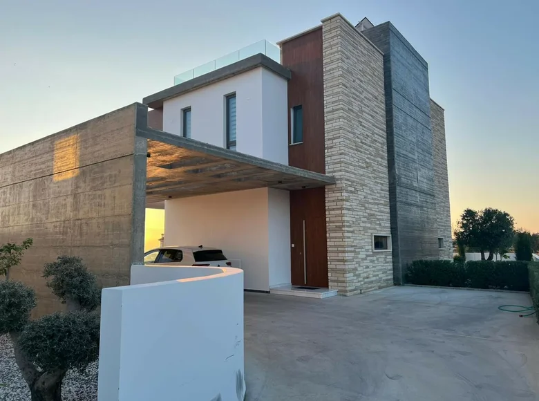 Maison 4 chambres  Péyia, Chypre