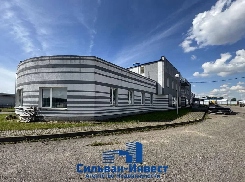 Propiedad comercial 1 228 m² en Kaliadzicy, Belarús