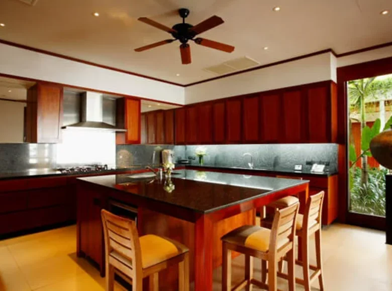 5 bedroom villa  Khok Tum, Thailand
