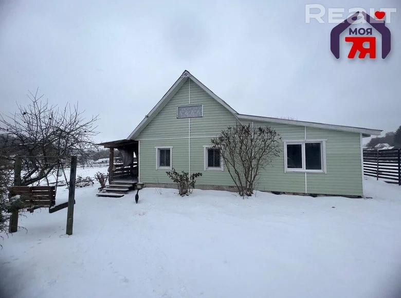 Cottage 41 m² in Maladzyechna District, Belarus