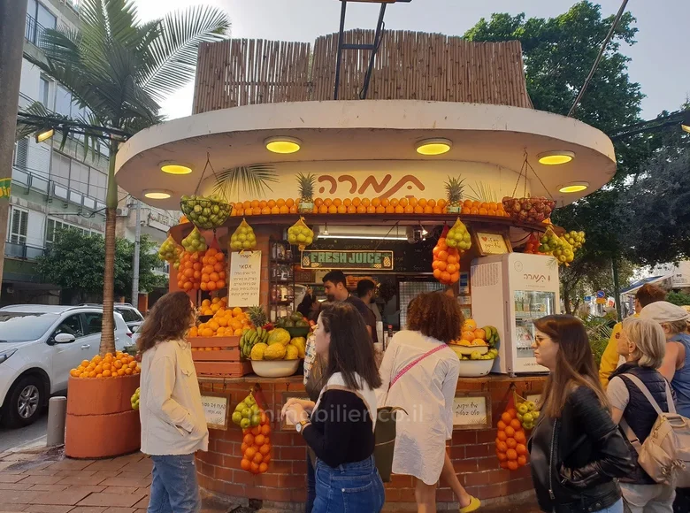 Квартира 3 комнаты 85 м² Тель-Авив, Израиль