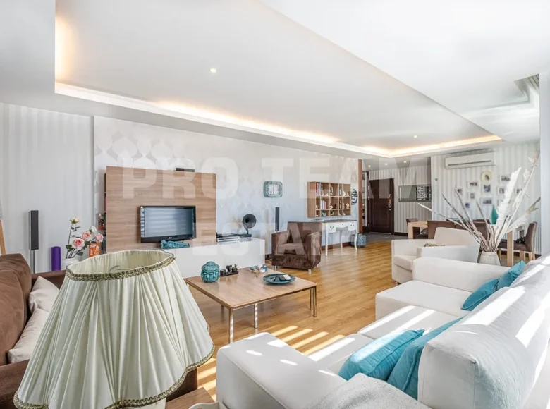 Appartement 4 chambres 155 m² Muratpasa, Turquie