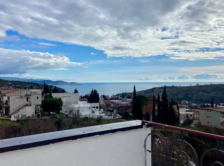 Hotel 285 m² en Dindinovici, Montenegro