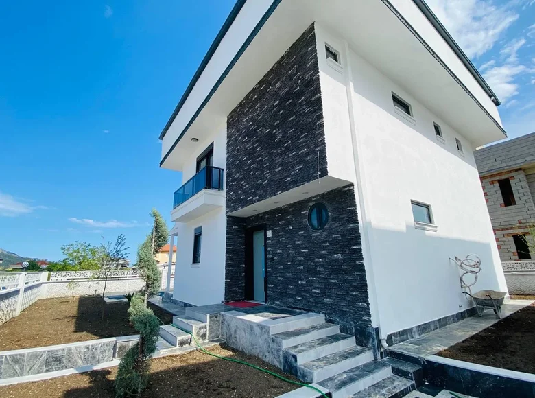 Таунхаус 4 спальни 230 м² Кемер, Турция