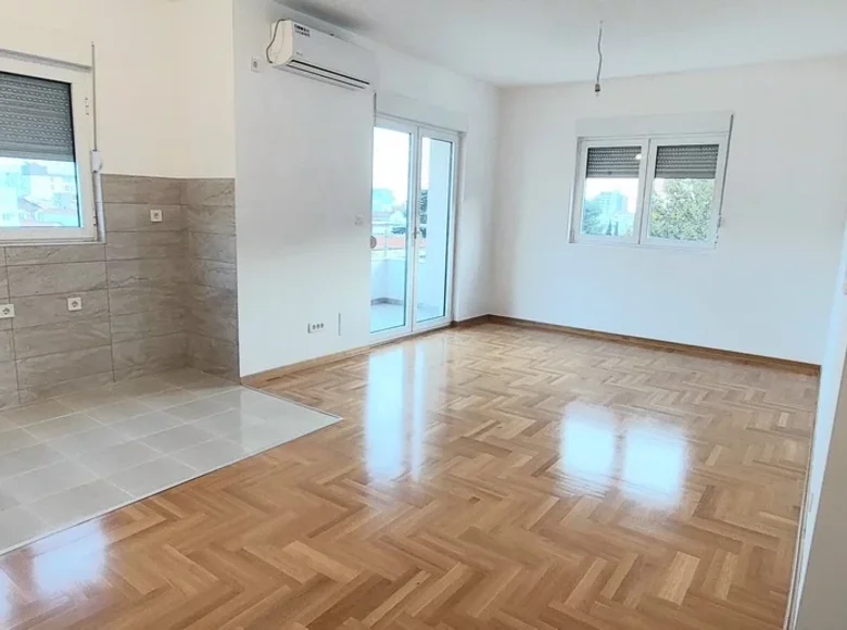 Apartamento 3 habitaciones 86 m² Budva, Montenegro