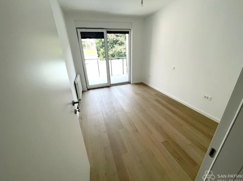 Mieszkanie 2 pokoi 88 m² Zagrzeb, Chorwacja