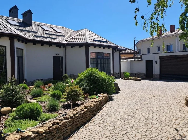 House 222 m² in Odesa, Ukraine