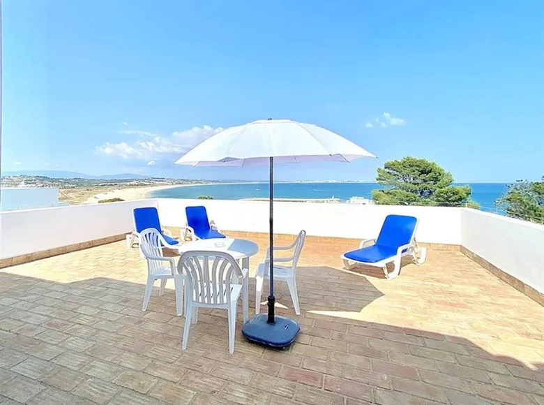 Mieszkanie 2 pokoi 500 m² Lagos, Portugalia