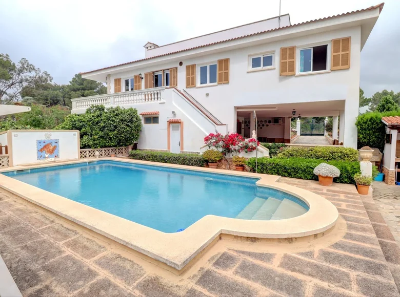 Castle 6 bedrooms 270 m² Santa Ponsa, Spain