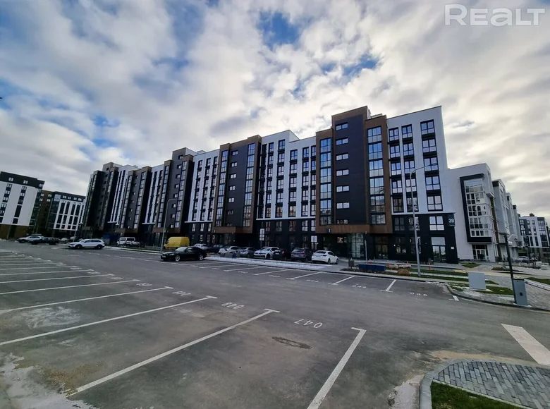 Oficina 77 m² en Minsk, Belarús