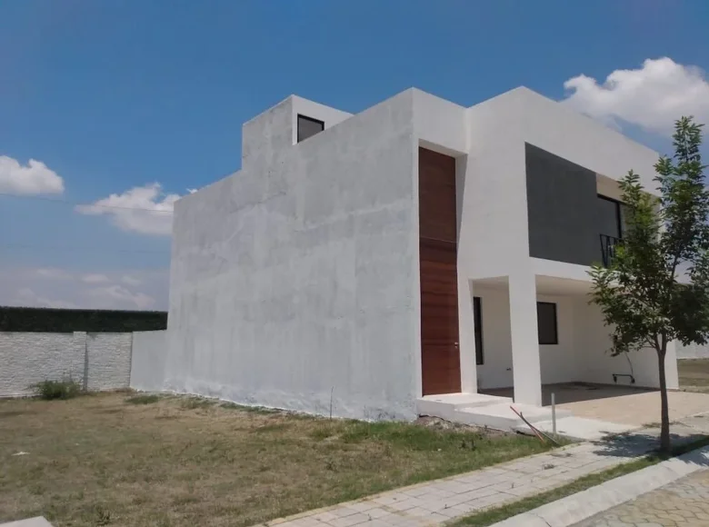 4 bedroom house 267 m² San Andres Cholula, Mexico
