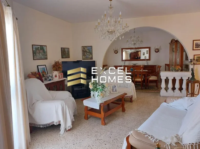 Apartamento 3 habitaciones  Qormi, Malta