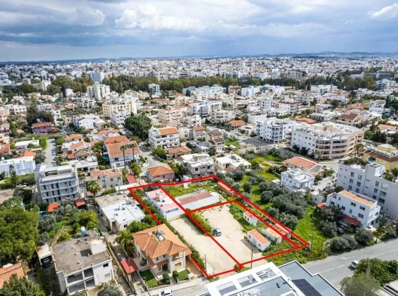 Parcelas  Strovolos, Chipre