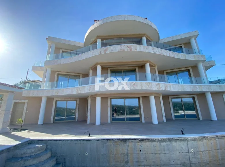 5 bedroom apartment 360 m² Peyia, Cyprus