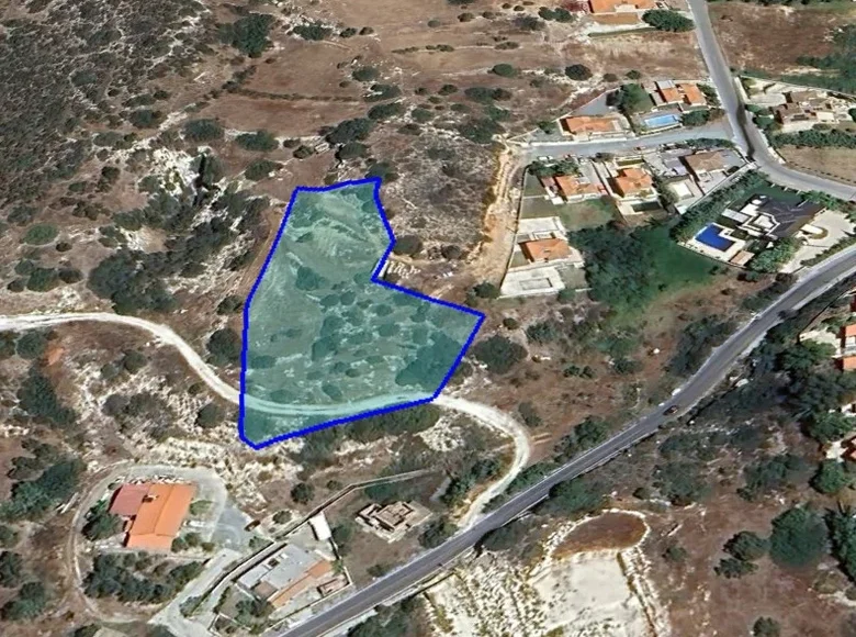 Parcelas  Agios Tychonas, Chipre
