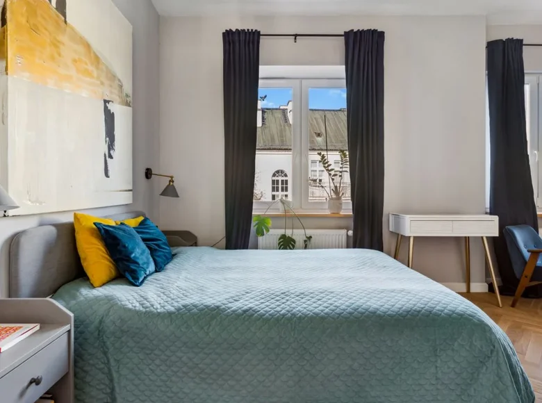 1 room apartment 35 m² Warsaw, Poland