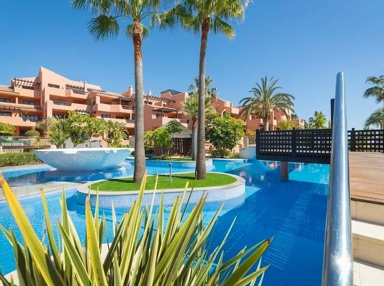 Apartamento 2 habitaciones 96 m² Estepona, Španjolska