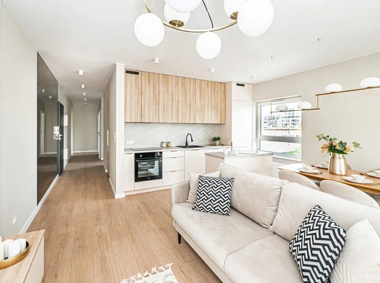 Mieszkanie 3 pokoi 64 m² Poznań, Polska