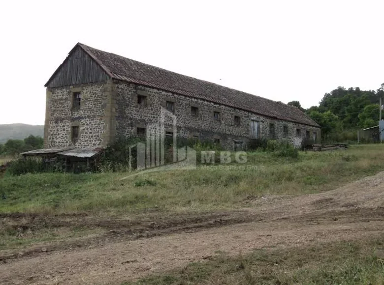 Atterrir 450 m² Tbilissi, Géorgie