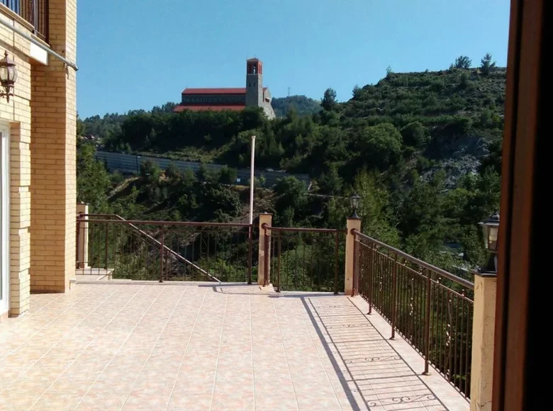Maison 5 chambres 530 m² Kyperounta, Chypre