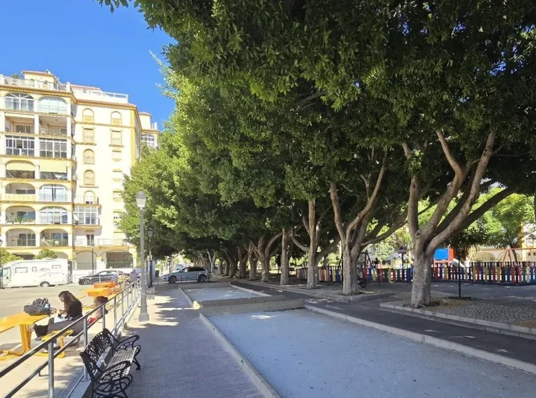 Квартира 3 спальни 128 м² Фуэнхирола, Испания