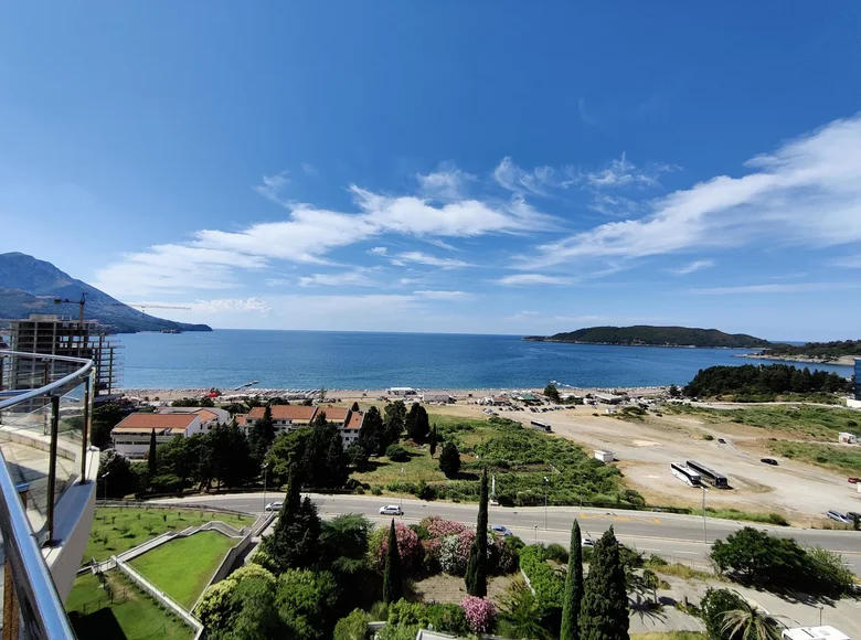 Mieszkanie 3 pokoi 123 m² Becici, Czarnogóra