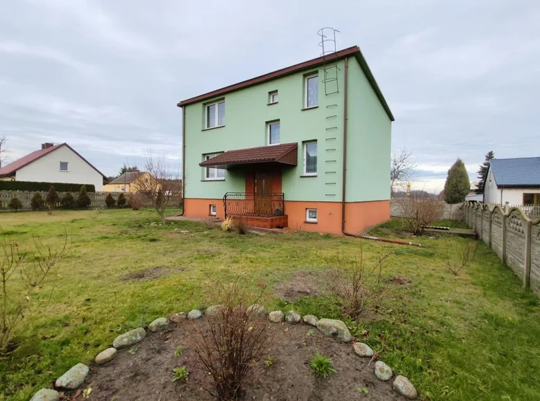 House 330 m² Miedzylesie, Poland