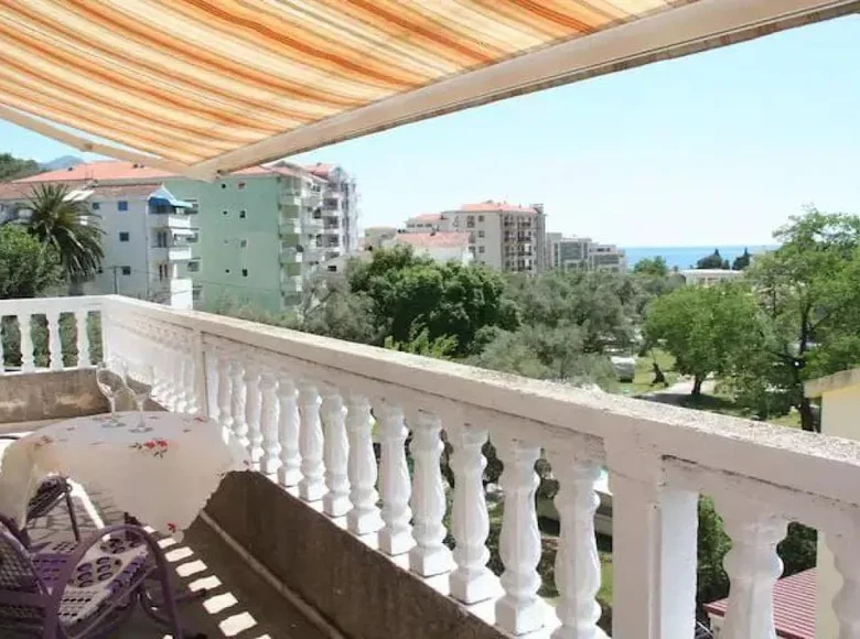 Квартира 2 спальни 63 м² Boreti, Черногория