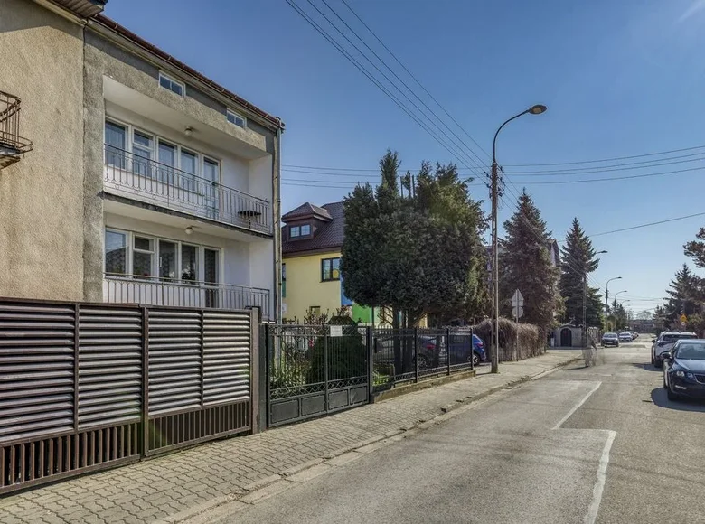 3 bedroom house 208 m² Warsaw, Poland