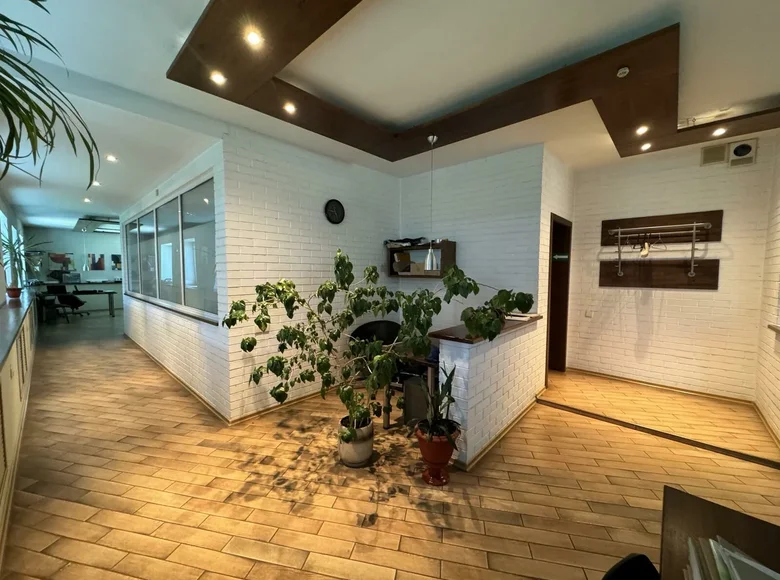 Офис 426 м² Орша, Беларусь