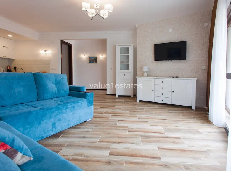 2 bedroom apartment 145 m² Przno, Montenegro