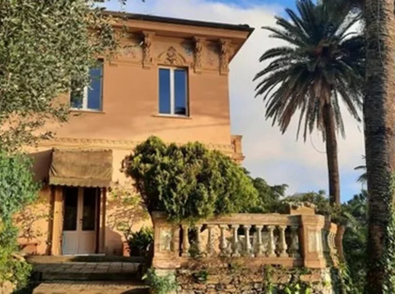 Villa 350 m² Terni, Italy