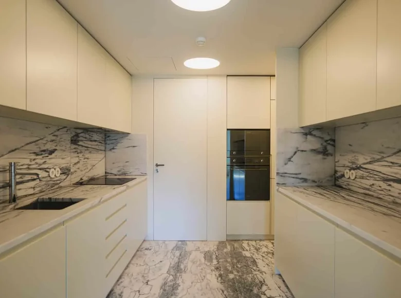 3 bedroom apartment 166 m² Madalena, Portugal