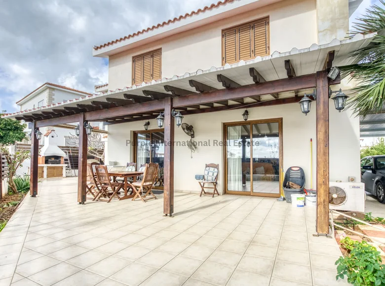 Villa de 4 dormitorios 144 m² Kapparis, Chipre