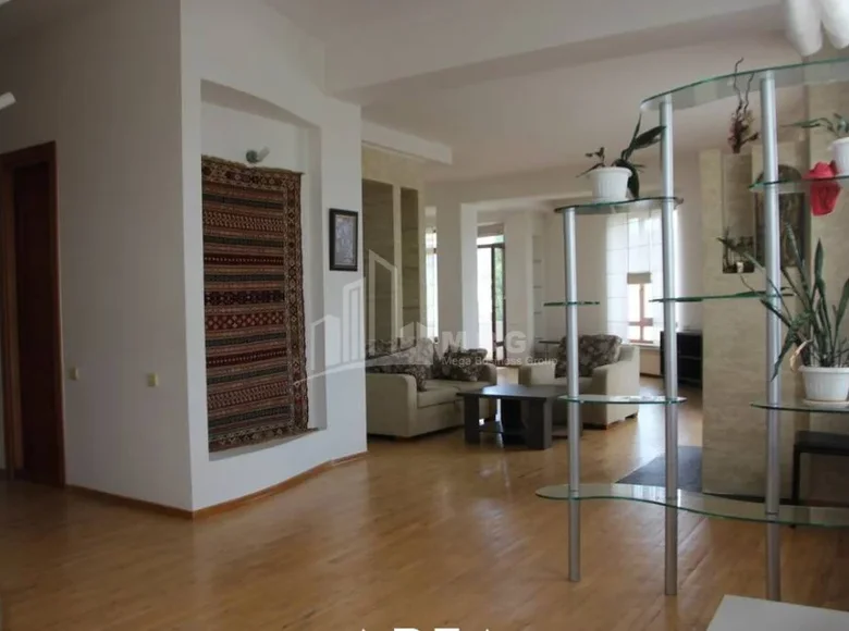 2 bedroom apartment 190 m² Tbilisi, Georgia