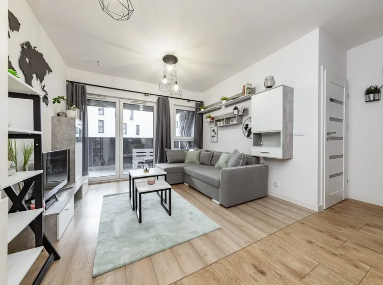 2 room apartment 33 m² Warsaw, Poland
