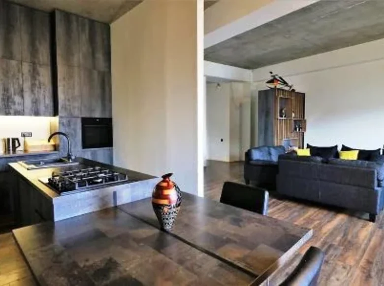 Mieszkanie 4 pokoi 179 m² Tbilisi, Gruzja