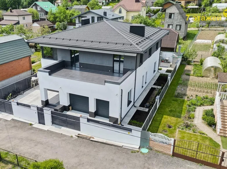 Chalet 530 m² Zdanovicki sielski Saviet, Bélarus