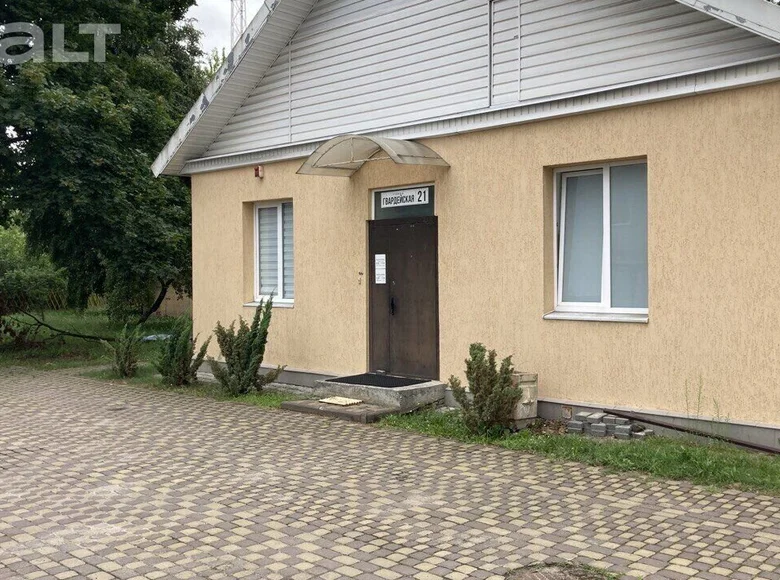 Office 210 m² in Muchaviecki sielski Saviet, Belarus