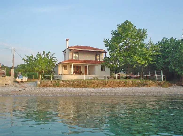 Villa de 1 habitación 120 m² Istiaia Aidipsos Municipality, Grecia