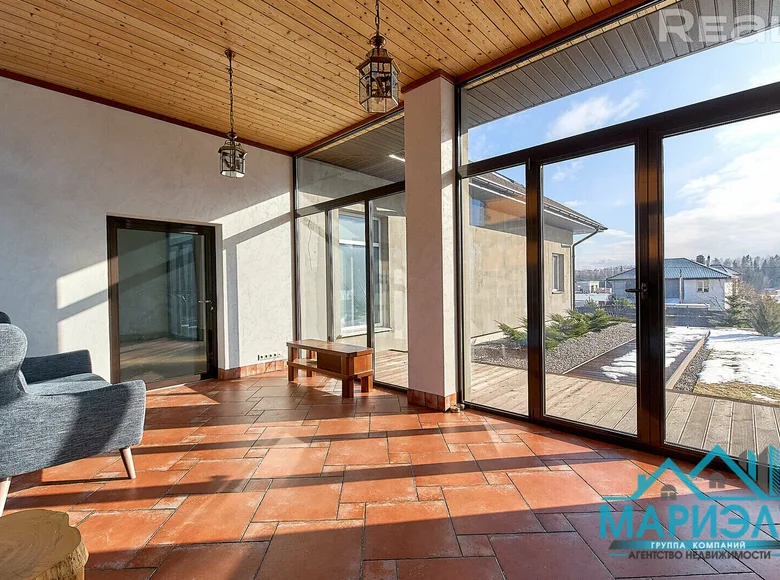 House 272 m² Ratamka, Belarus