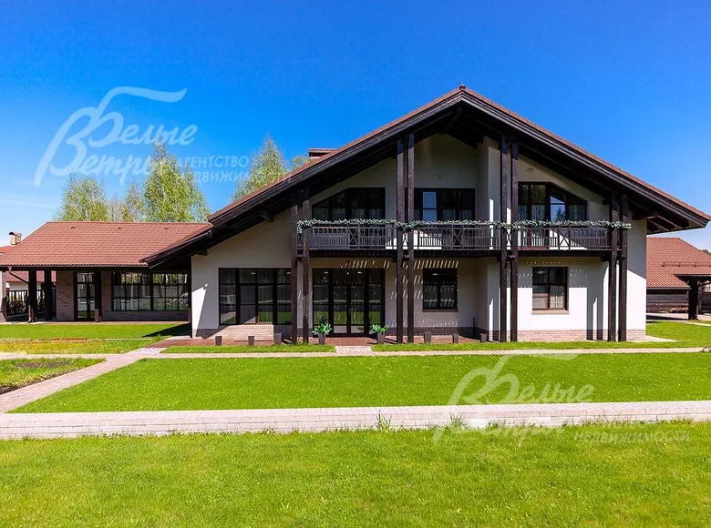 Maison 11 chambres 850 m² Naro Fominskij gorodskoj okrug, Russie