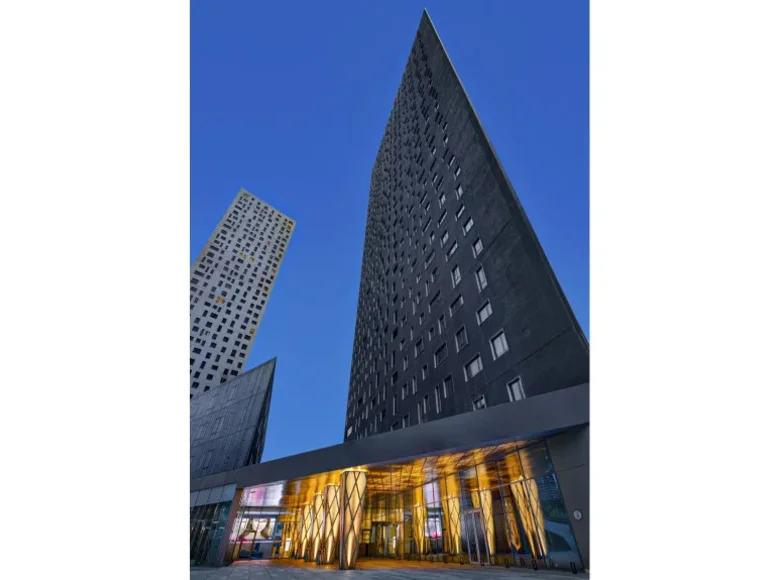 Квартира 1 спальня 90 м² Бахчелиэвлер, Турция